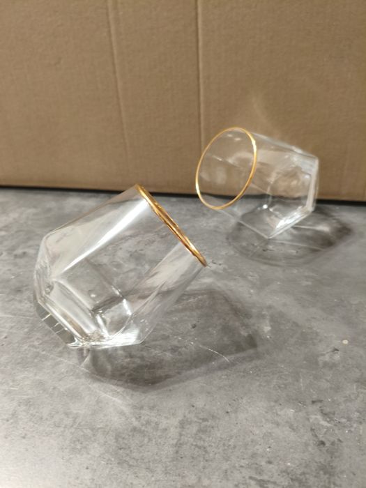 Set 2 pahare whisky Glasseam – design înclinat, 300 ml, stil modern