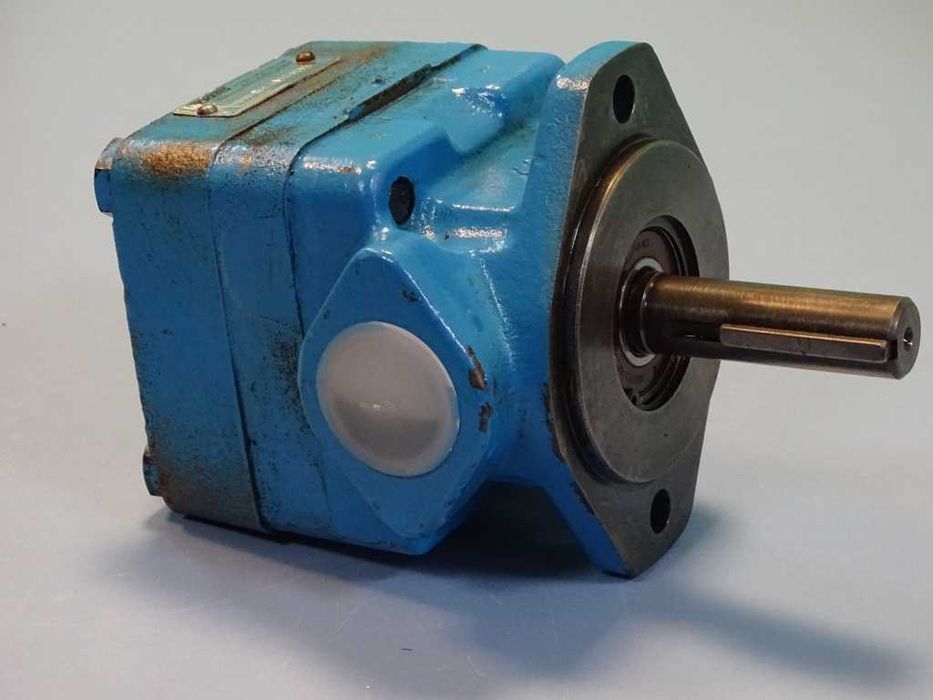 Хидравлична помпа Vickers V210 9W 1A12S214 Hydraulic vane pump