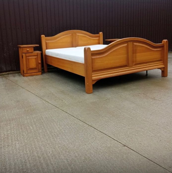 Dormitor din lemn massief