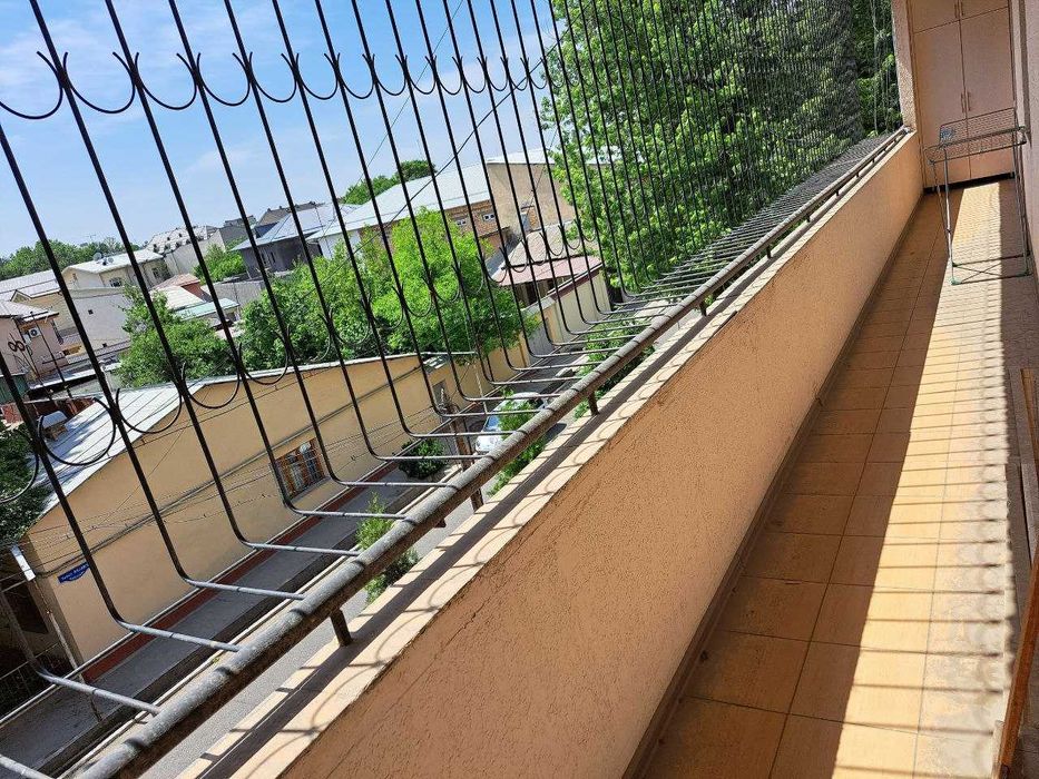 Аренда, Юнуса Раджаби, Интерпол, метро Космонавты, 4 комнаты