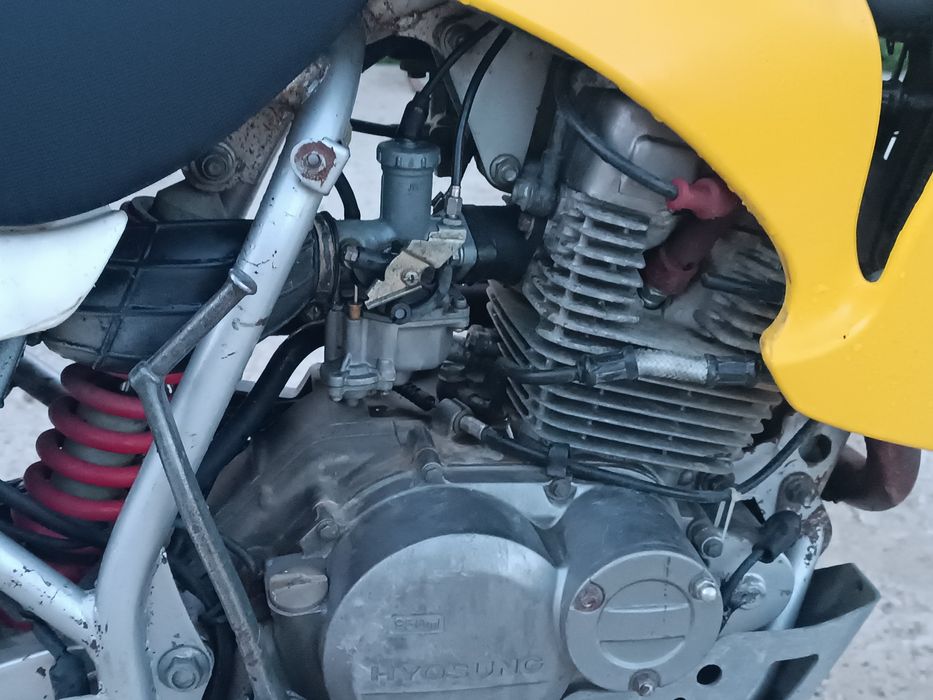 Hoysung rxr 125 (cross,enduro,moto)