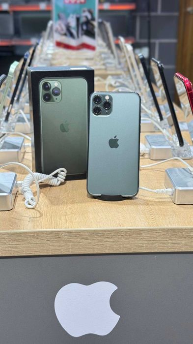 Телефон iPhone 11 Pro 64Gb / Айфон 11 64ГБ 72%
