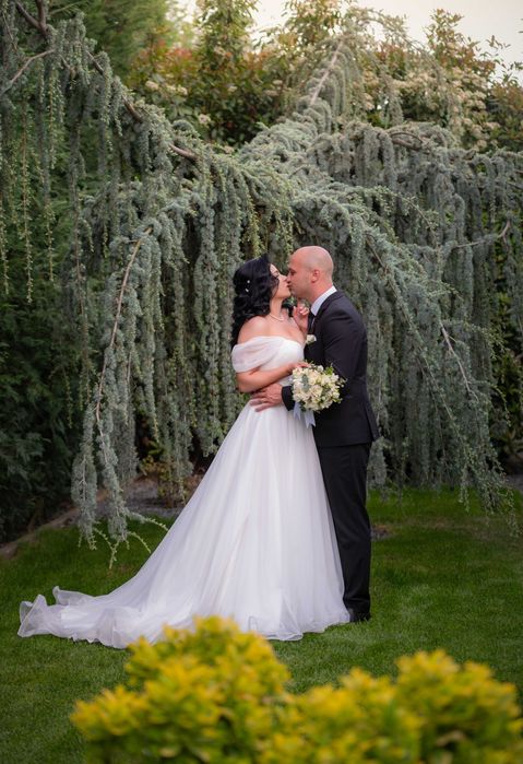 Vand rochie de mireasa A line