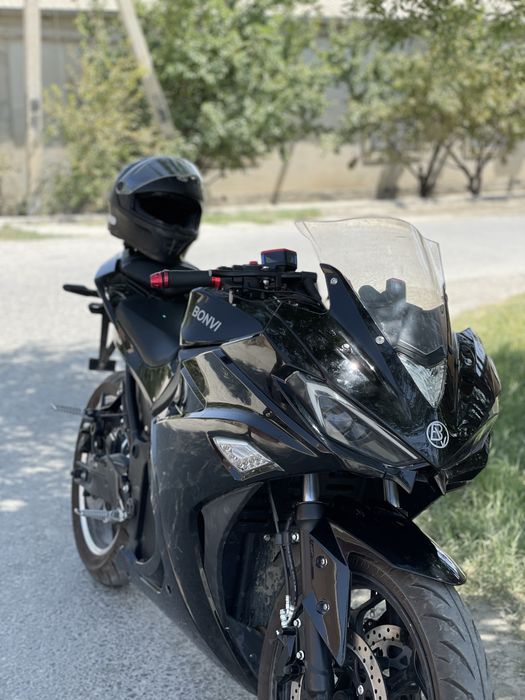 Yamaha r3 elektron