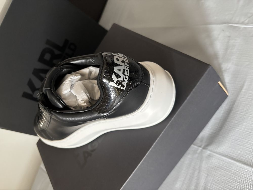 Adidasi karl Lagerfeld