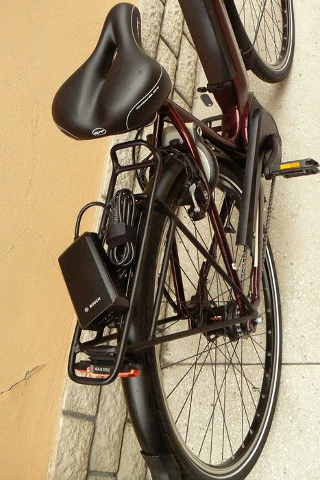 Bicicleta ebike Kalkhoff cu motor Bosch