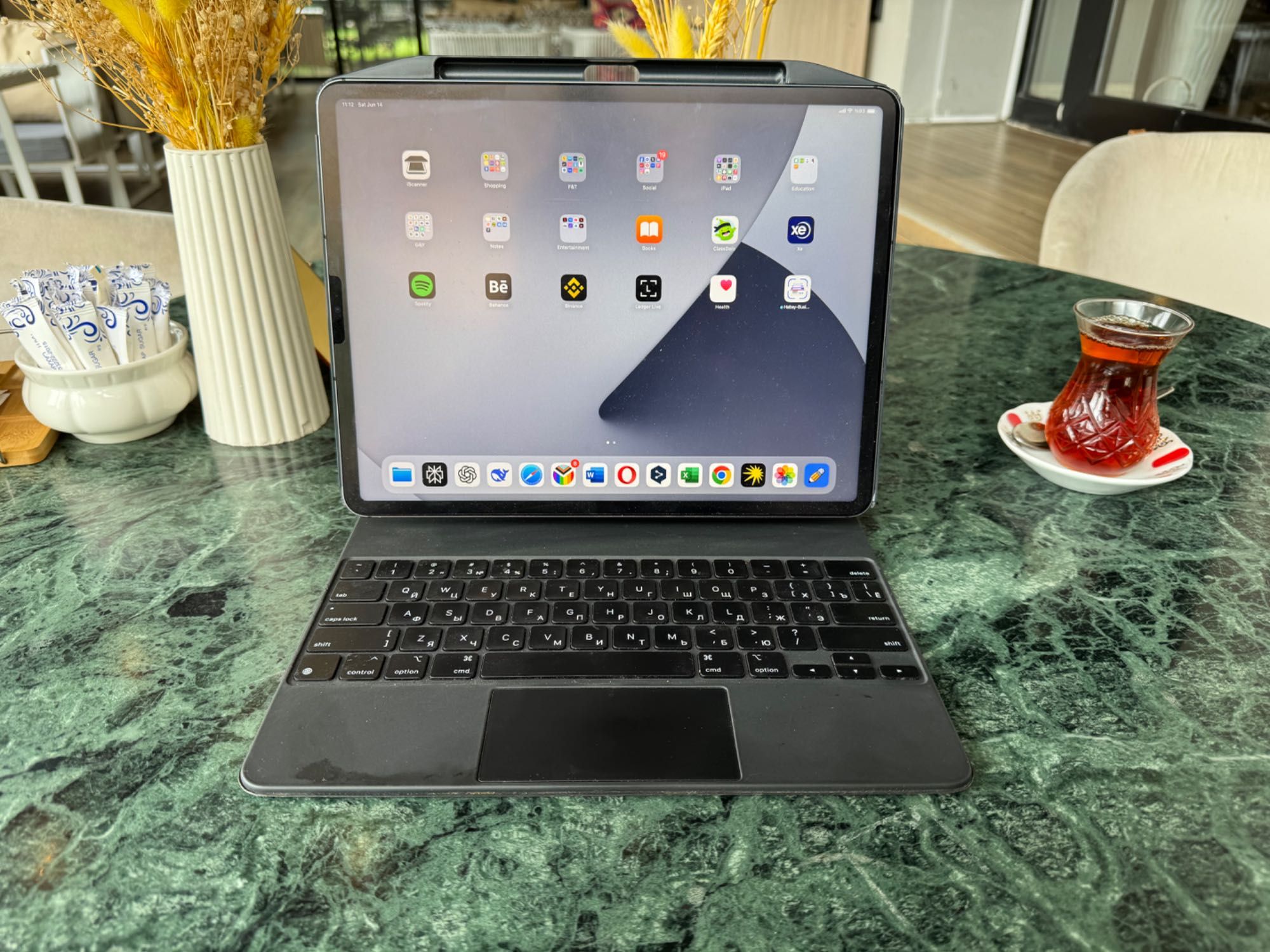 ipad pro 12.9 M1 ( 5 Gen ) + Cellular + клавиатура applemagic
