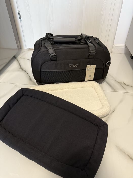 Geanta de transport animale(pisici/caini talie mica) premium cu ISOFIX