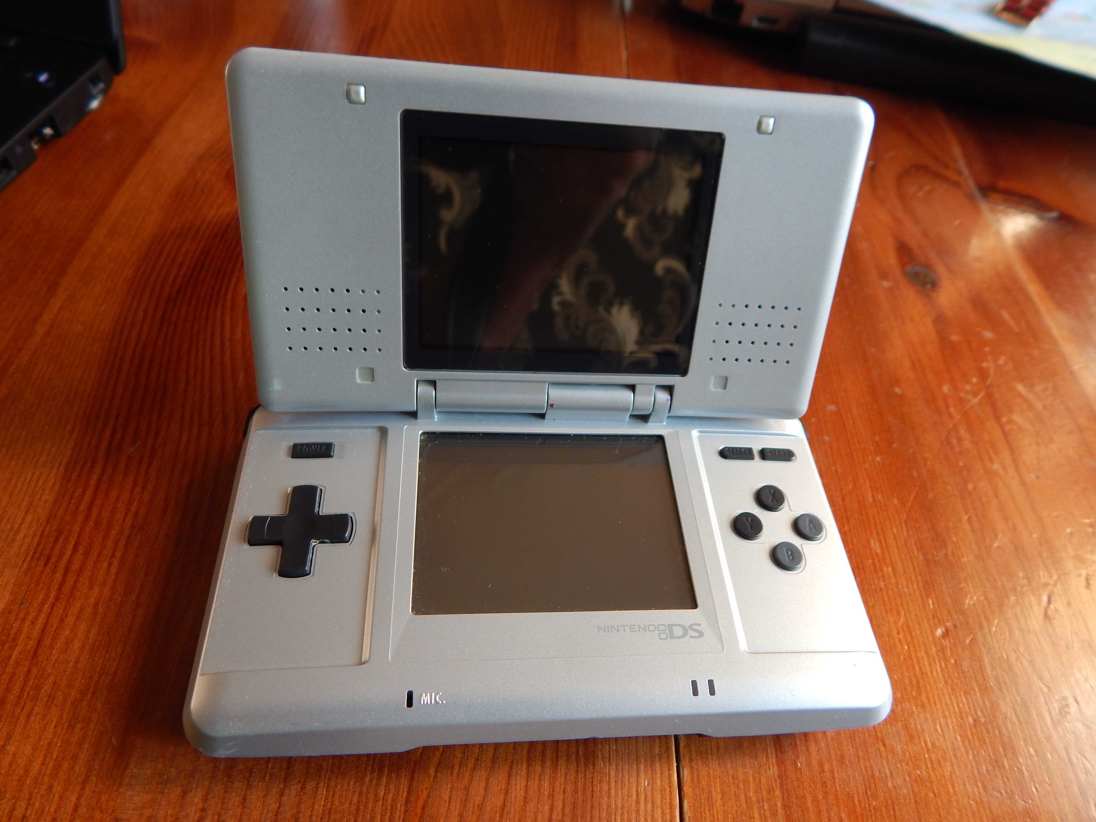 Nintendo DS NTR-001 - USA Game Boy Работи