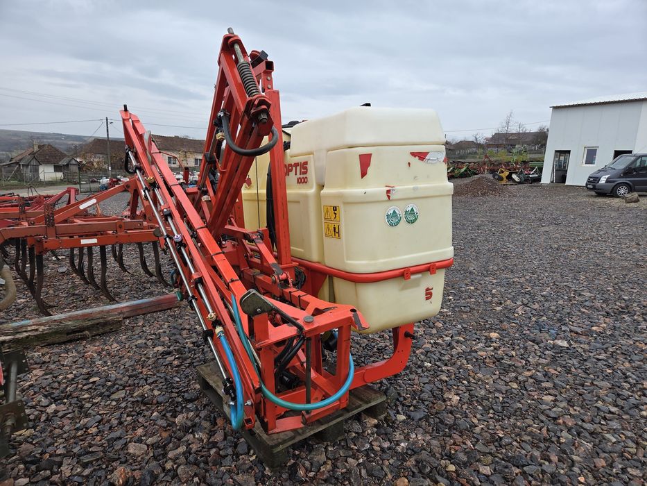 Instalatie Met Erbicidat Kuhn Opriș 1000