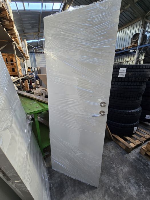 2 леви и 2 десни врати