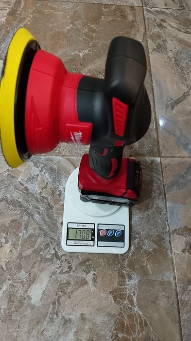 Șlefuitor / polisare milwaukee cu baterie de 6A