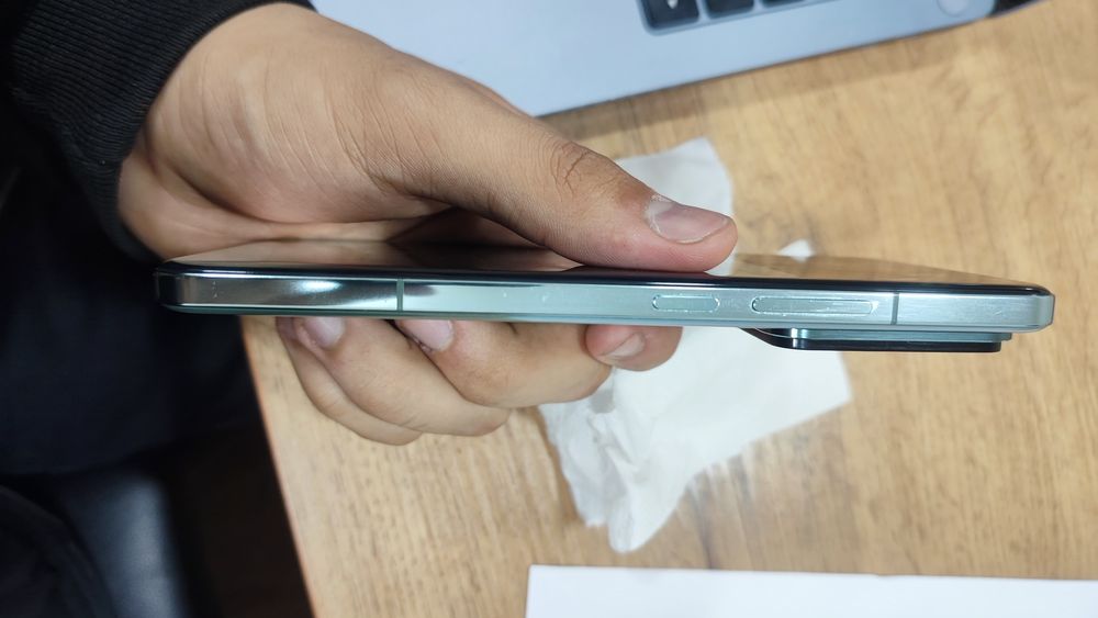 Xiaomi 14 pro flagman