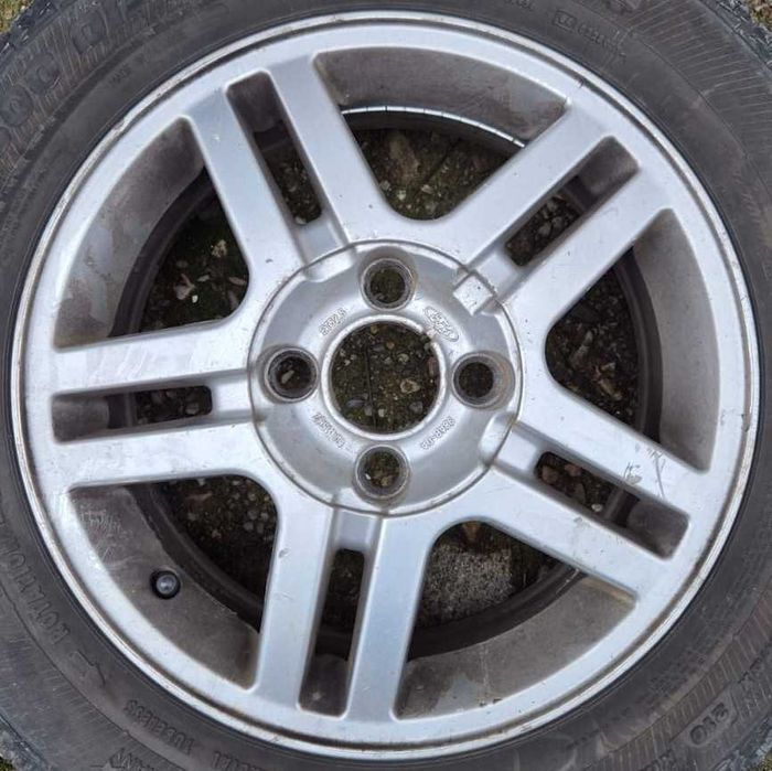 Cui remorcare,jante Ford,Anvelope 185/65/15,garnitura,cablu ambreiaj