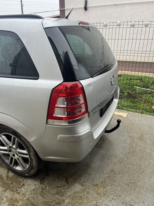 Opel zafira b 2013/08 7 locuri