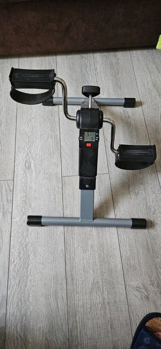 Тренажер для ног