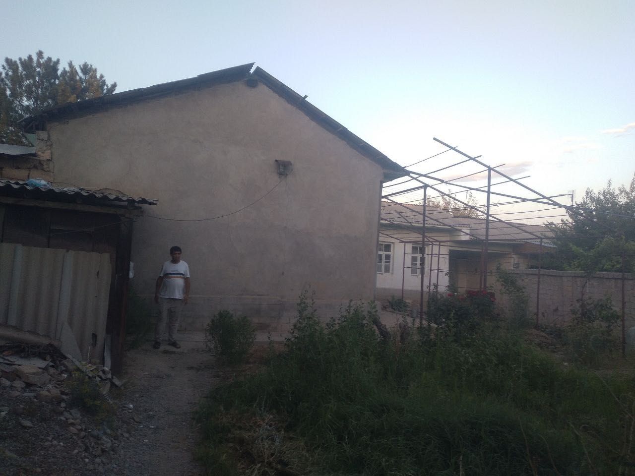 Tayyor yashash uchun yer uchaska bor 7,50 sotik Toshkent tumanida