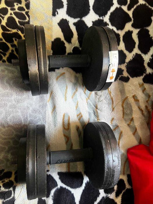 Gantel sotiladi, 15 KG 2 ta parasiyam bor. obmen yo'q. kelishiladi.