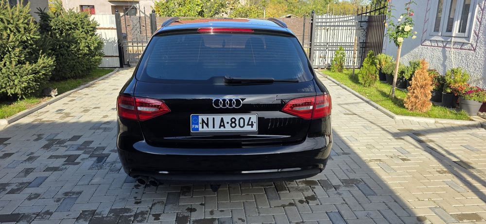 Audi A4 B 8.5  avant din 2012, motor 2.0 diesel, 136CP