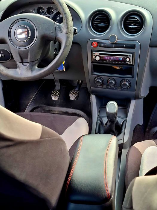 Vând Seat Ibiza 1.4