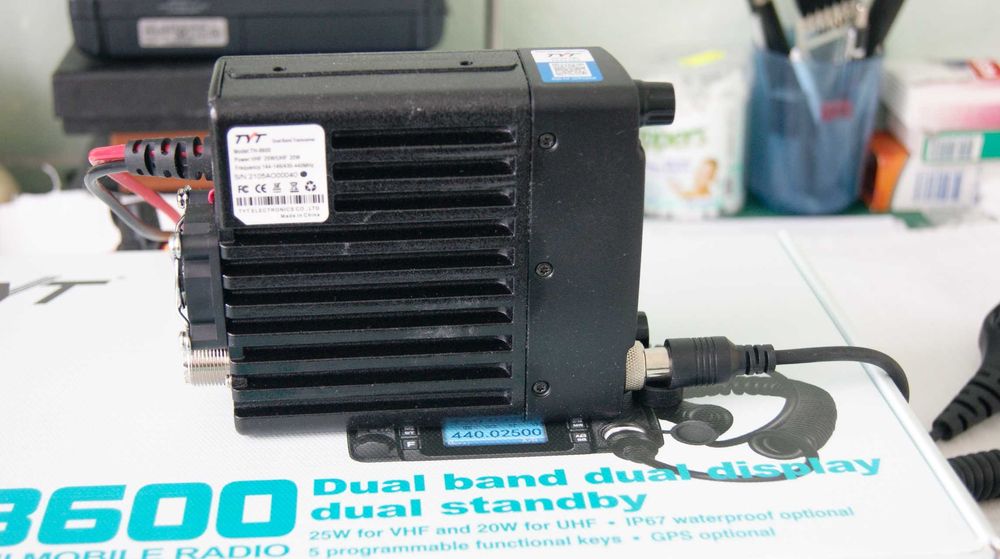 двубандова 144 / 430 мгхц TYT   th-8600 радиостанция