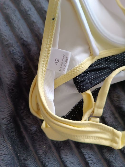 Costum de baie ,din doua piese