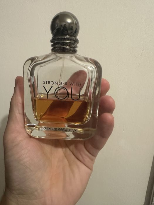 Vand colectie  personala de parfumuri originale