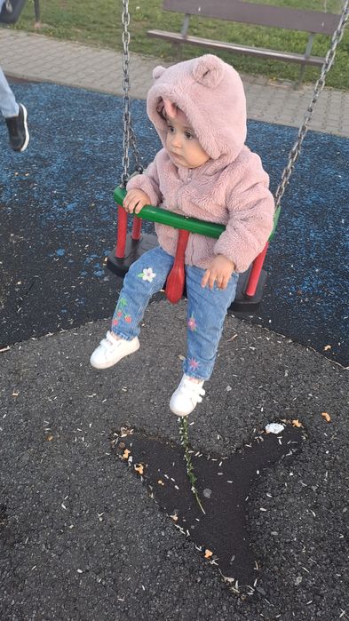 Vând articole bebelusi