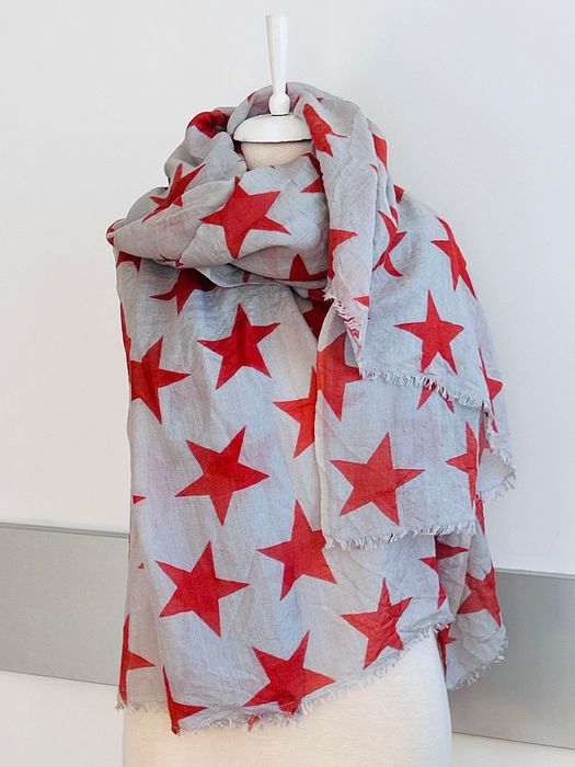 Becksondergaard разкошен мек вълнен шал на звезди