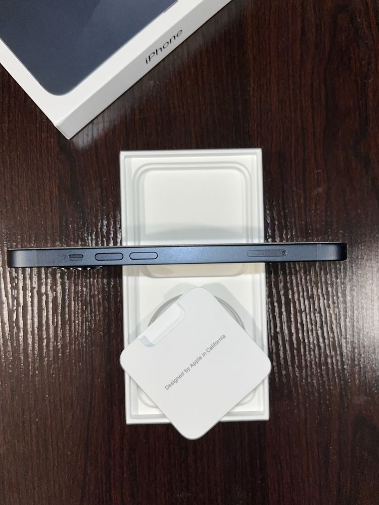 Iphone 13 Перфектен