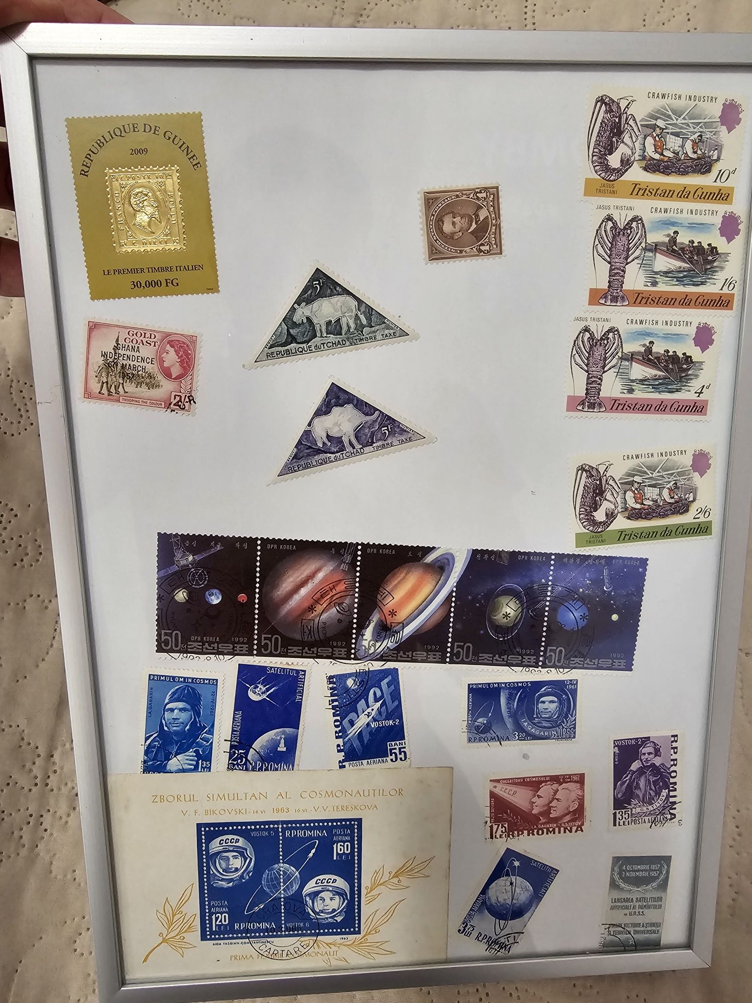 Vând colecție personală de timbre (1500 timbre din 55 țări)