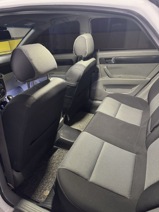 2020 йил , автомат 3-позиция,жентра сотилади .