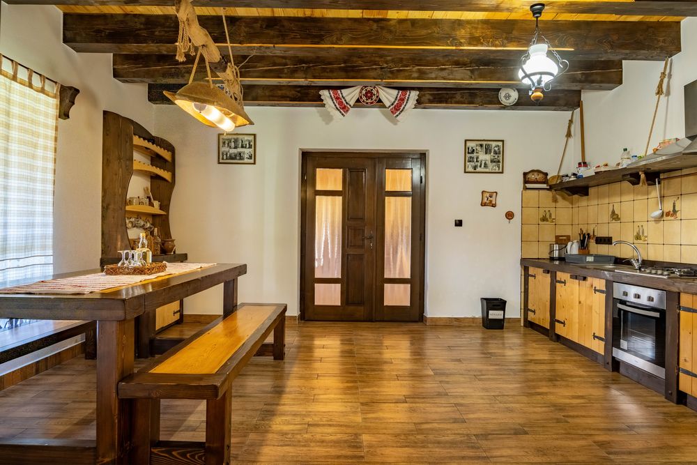 Cabană de închiriat