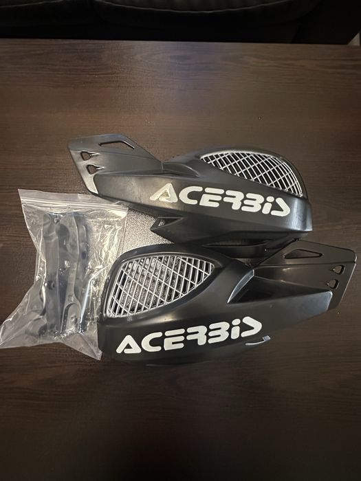 Acerbis гардове за ръце