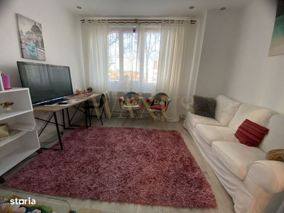 Apartament 2 camere, decomandat, parter, zona Codrisor