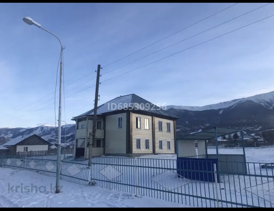 Продется двухэтажный дом в селе Шынгыстай Катон-Карагайского района!