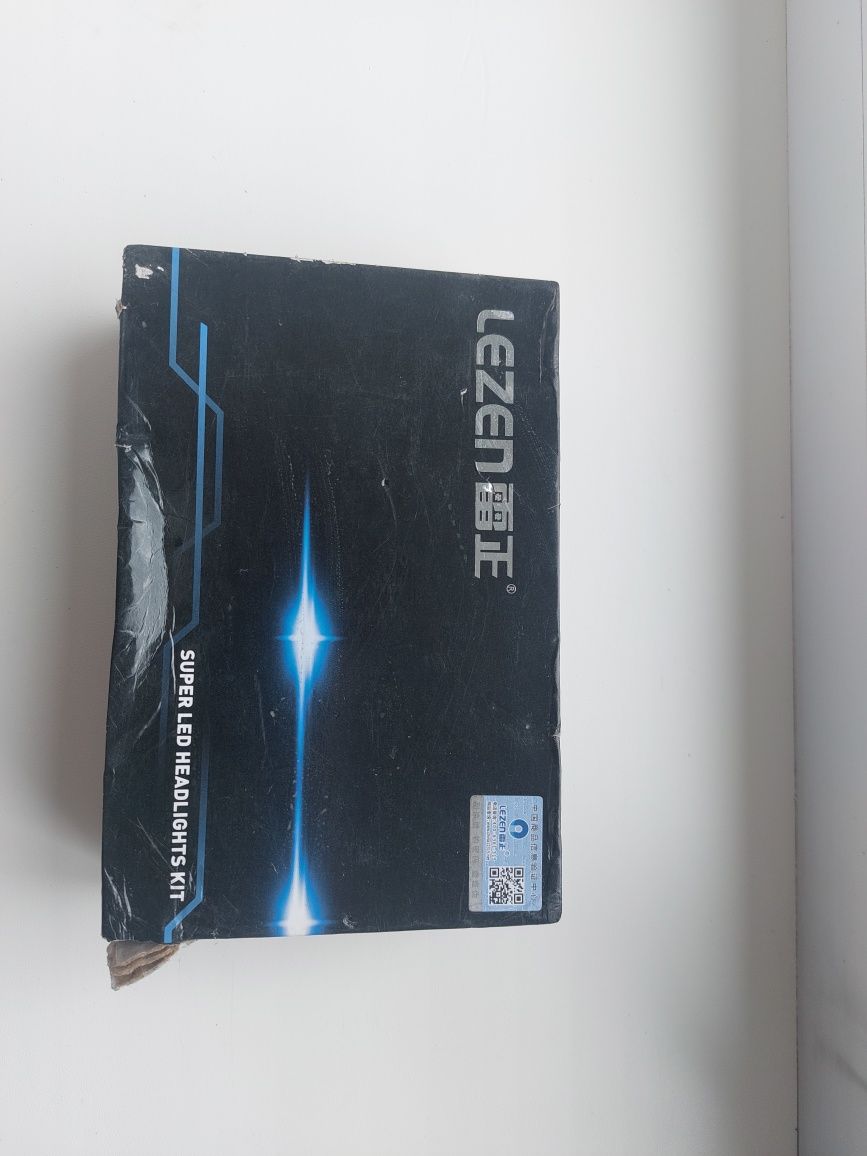 Продам лампочки лед H4 LEZEN