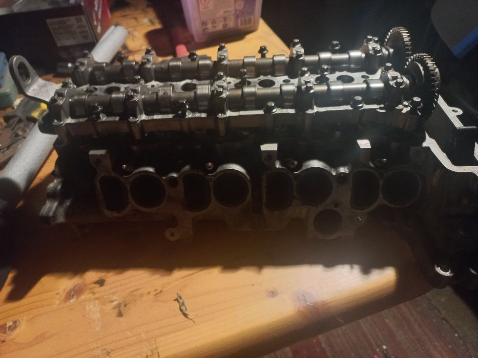Chiuloasa completa cu ax came bmw n47