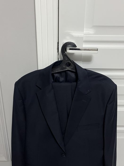 Костюм сатылады