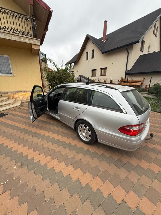 Mercedes Benz e class