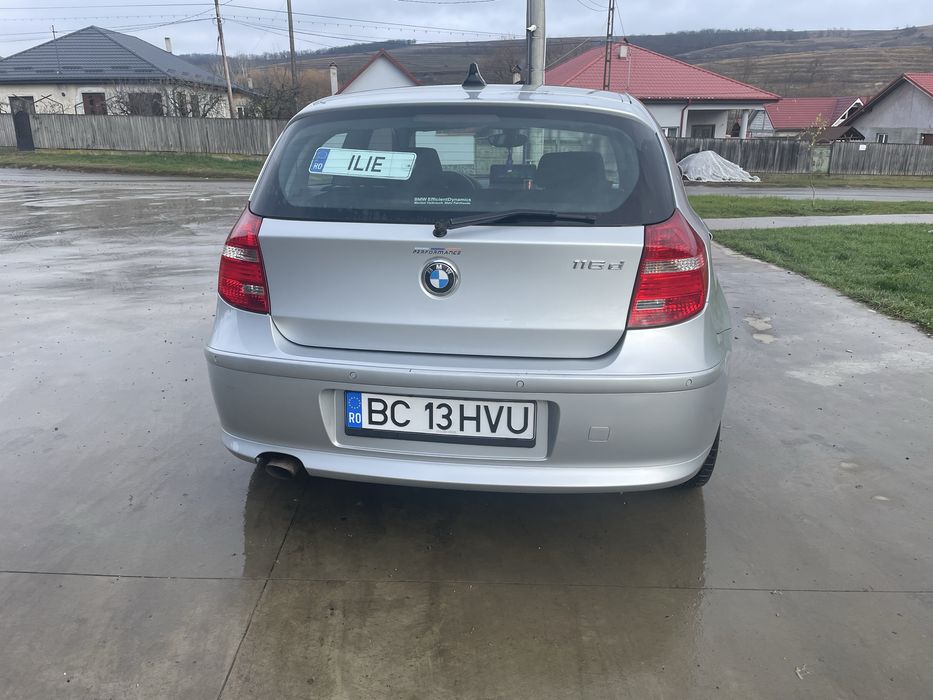 BMW 116d 2011 Euro 5 / DPF / CarPlay / Economic
