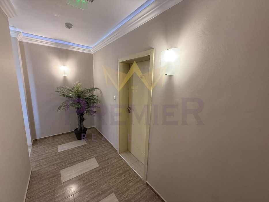 Продава се Двустаен апартамент в к.к. Слънчев бряг - 69 кв.м за 1421 €/кв.м - Снимка #10