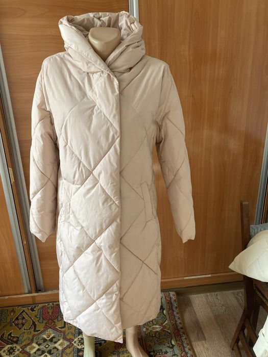 Продается Пальто новое размер sm