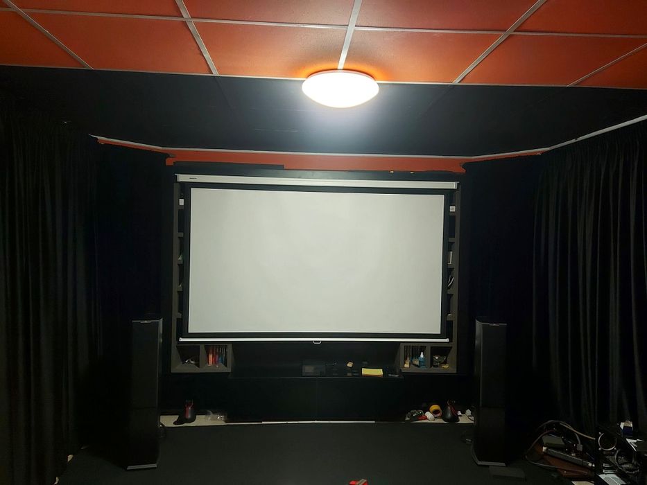 Ecran Black Widow rulabil ALR Grey Pearl