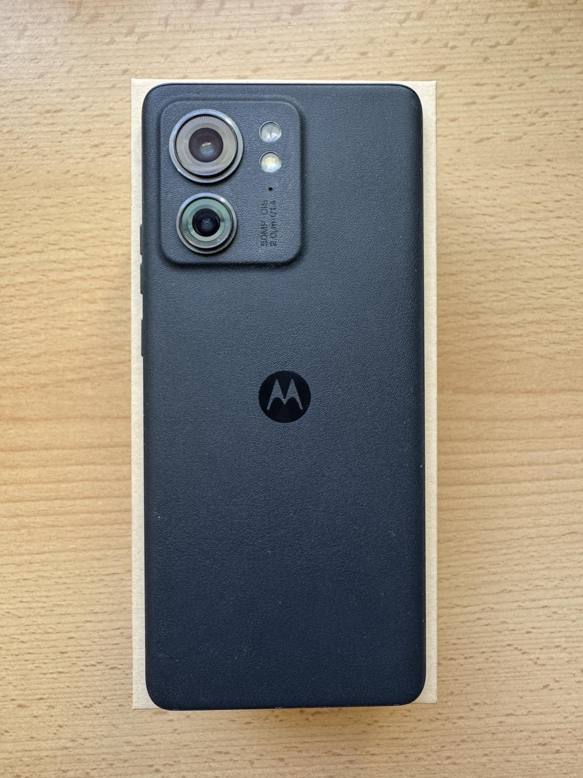 Motorola EDGE 40