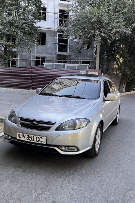 Продам свою машину Жентра (ласетти) 2016 год