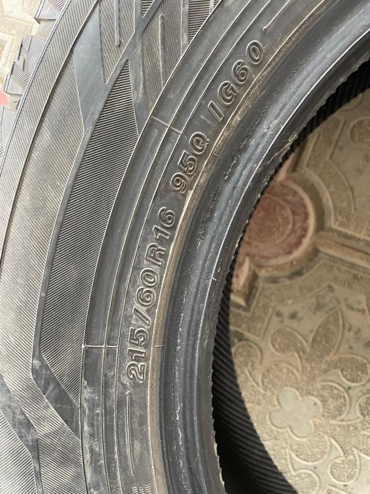 Шины Yokohama комплект зима (3 ай тек жүрілген) размер 215/60/R16