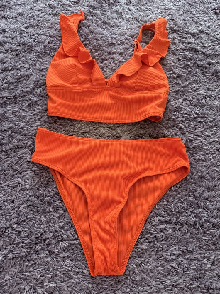 Costum de baie nou din 2 piese