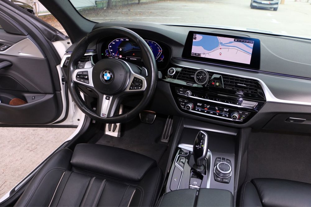 Vand/Schimb BMW Seria 5 / G30 / LCI / 520i MildHybrid //M-Paket