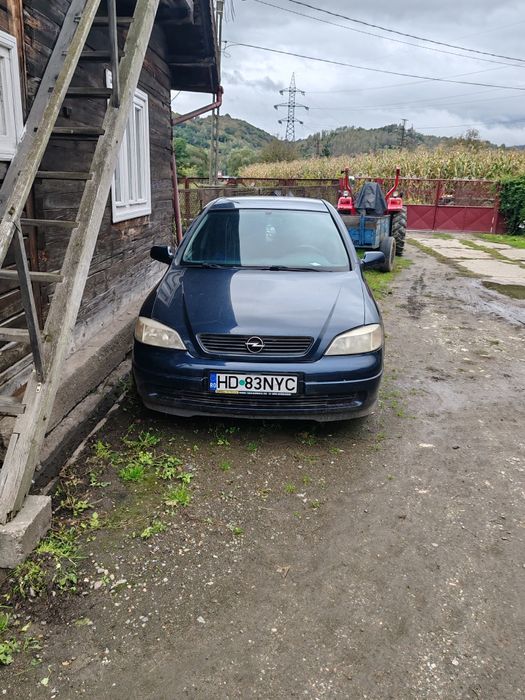 Vând Opel Astra G